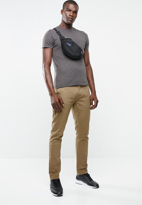STYLE REPUBLIC - Soft pocket tee - grey