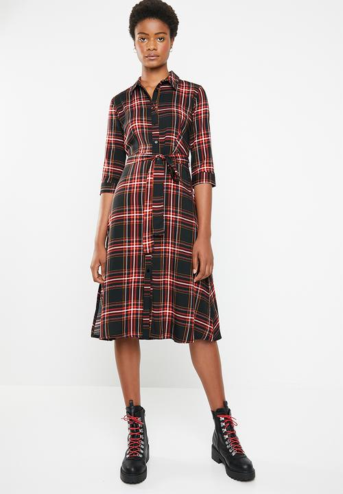 Superbalist -  Shirt dress -black & red 
