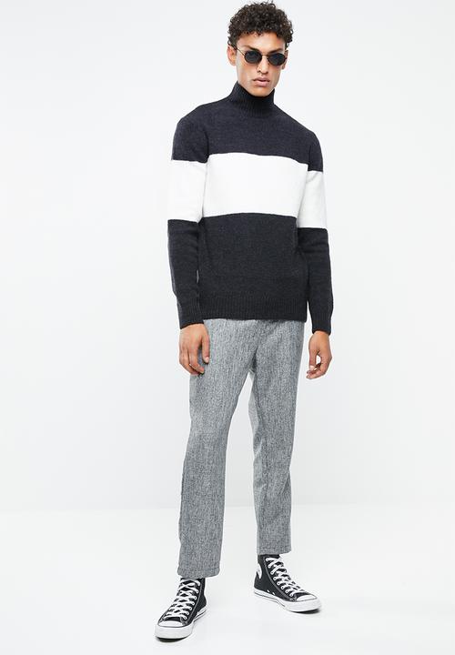 New Look - Hairy block funnel pullover knit - navy & cream
