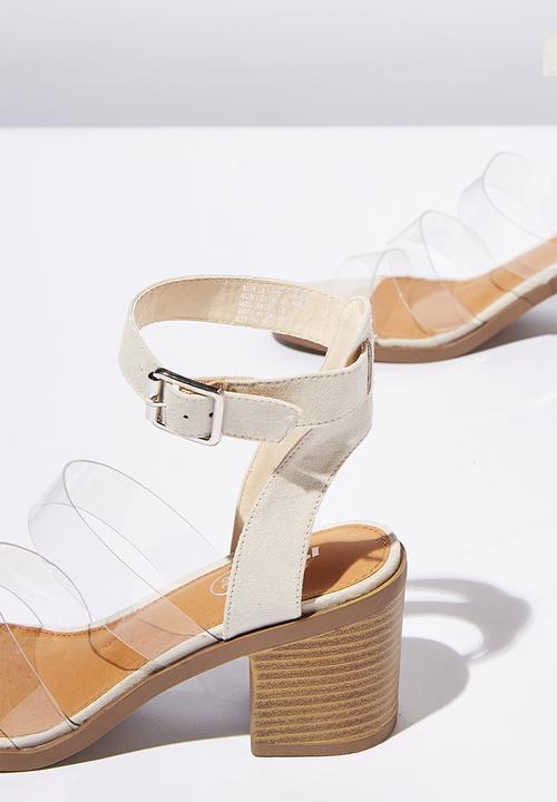 Cotton On - Faux leather stack heel - neutral & clear