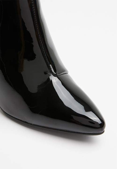 Superbalist - Piper ankle boot - black & gold