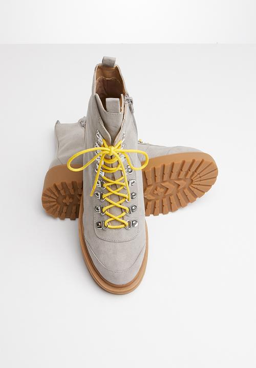 Superbalist - Reagan lace up boot - grey