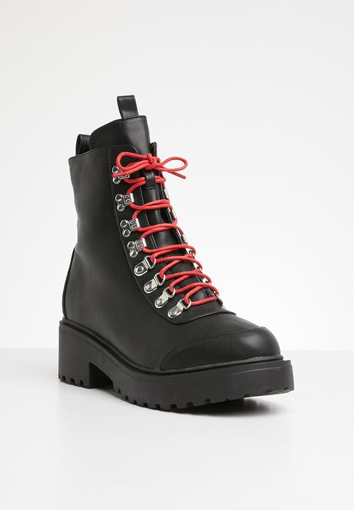 Superbalist - Reagan lace up boot - black