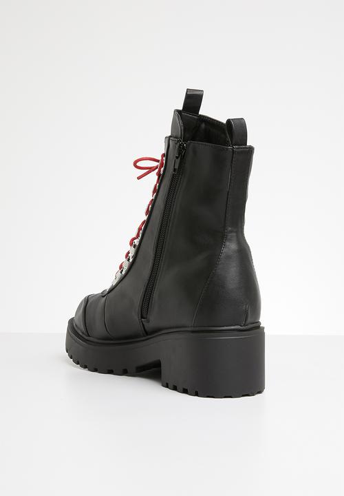 Superbalist - Reagan lace up boot - black