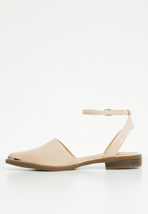 Superbalist - Zoe ankle strap pump - neutral