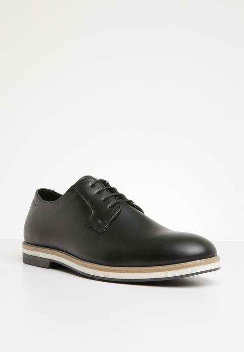 Superbalist - Pete derby - black
