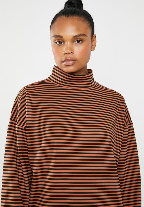 Missguided - High neck sweater dress - black & brown
