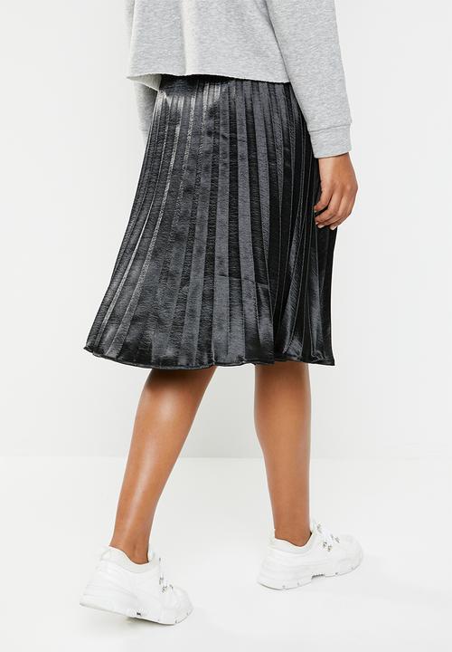 Missguided - Satin pleated skirt - black