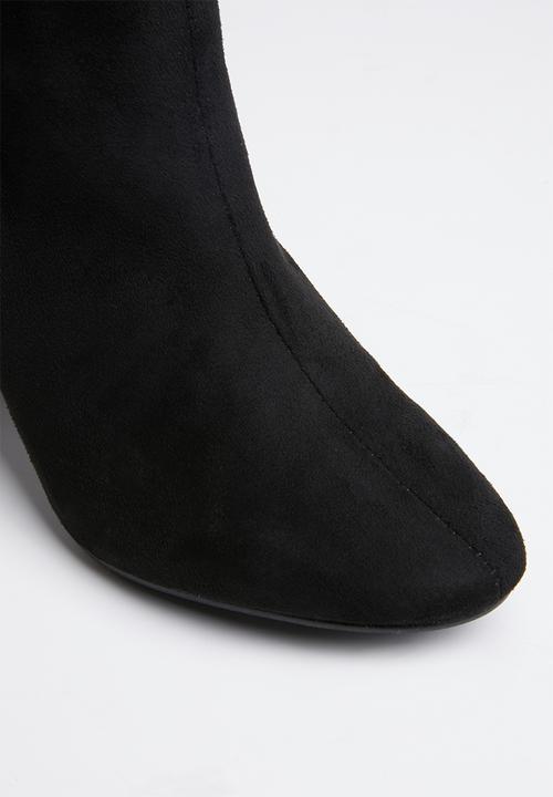 Public Desire - Bronte round block heel ankle boot - black