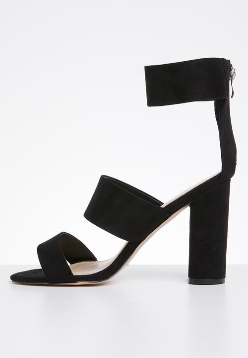 Public Desire - Soda heel - black