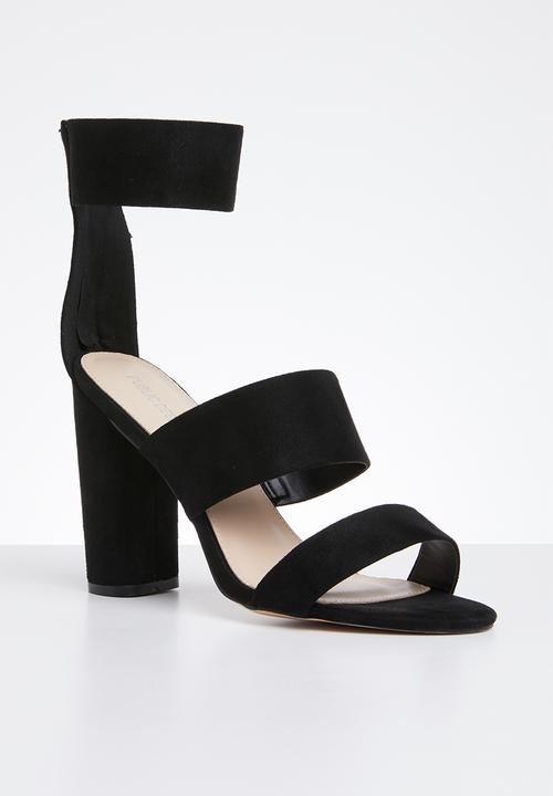 Public Desire - Soda heel - black
