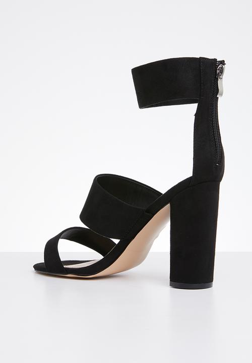 Public Desire - Soda heel - black