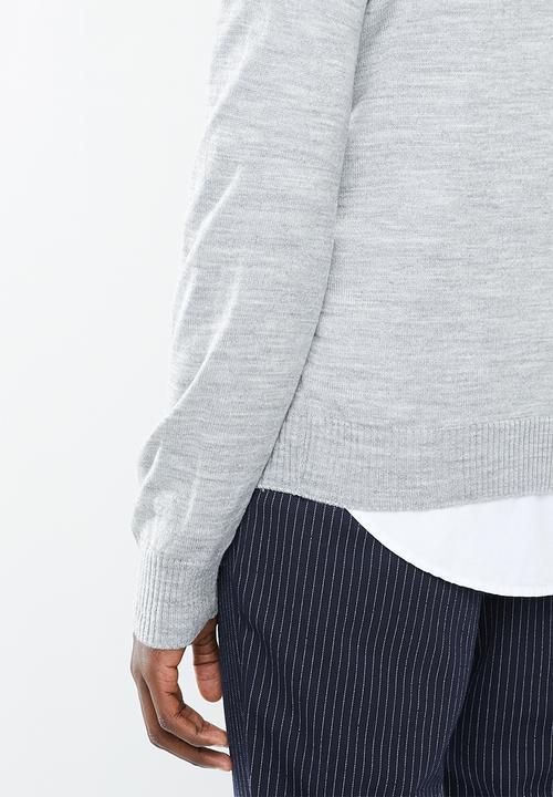 Superbalist - Basic V-neck slim fit knit - grey 