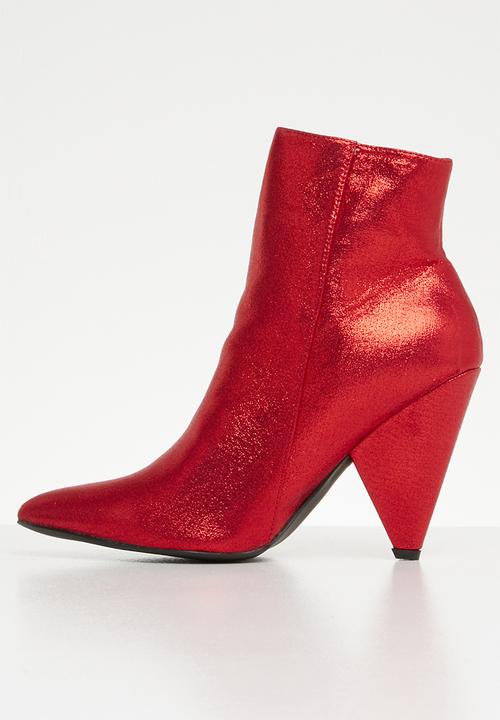 Footwork - Darinka ankle boot - red
