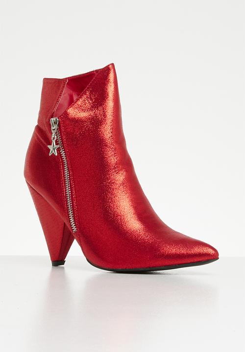 Footwork - Darinka ankle boot - red