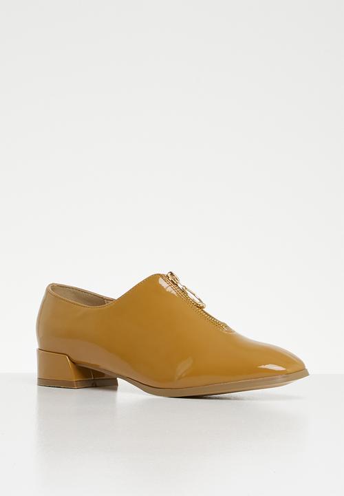 Footwork - Shaylah brogue - tan