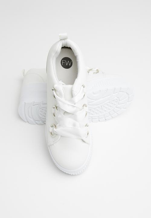 Footwork - Denise chunky flatform sneaker - white