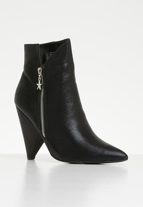 Footwork - Darinka ankle boot - black