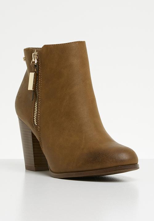 Miss Black - Ankle boots - tan