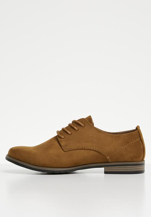 Miss Black - Lace up brogue - tan