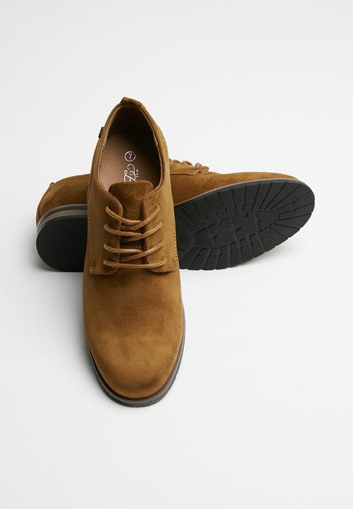 Miss Black - Lace up brogue - tan