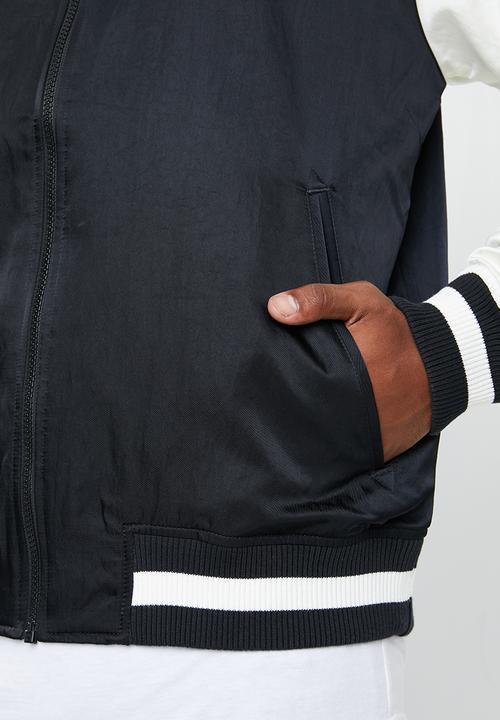 Nike - Nsw jacket wvn - black