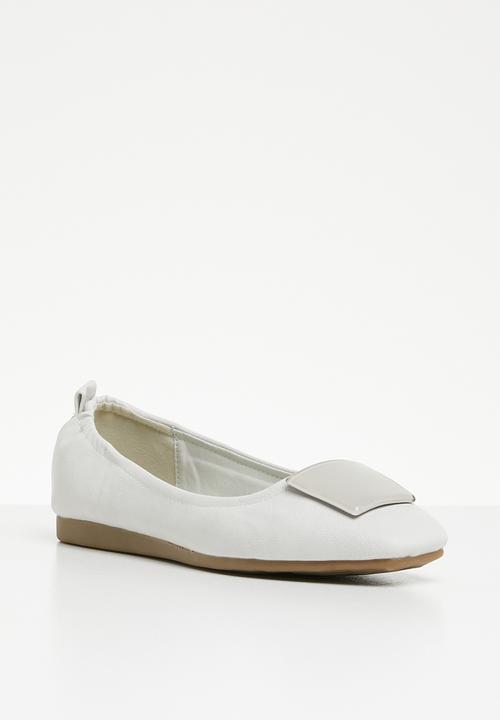 Butterfly Feet - Selby pump - grey