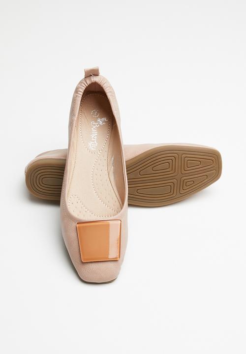 Butterfly Feet - Selby pump - dirty pink