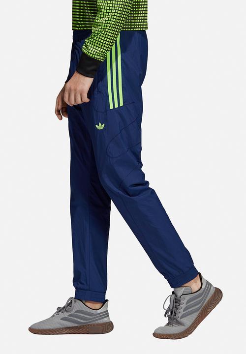 adidas Originals - Flames RK woven track pants - blue