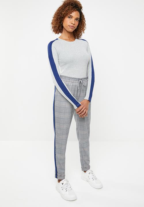 ONLY - Ida long sleeve panel pullover knit - grey 