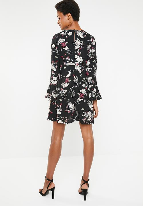 Brave Soul - Flare sleeve floral dress - black