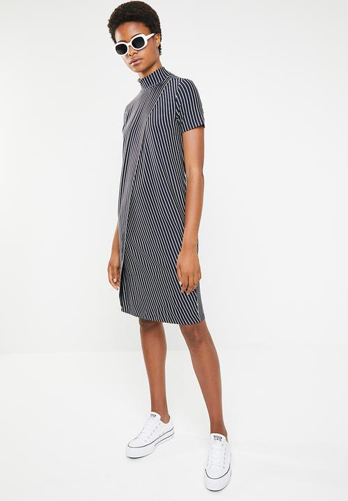 Noisy May - Alana short sleeve stripe - navy & white