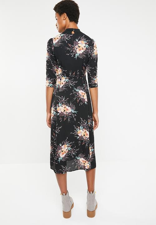Brave Soul - 3/4 Sleeve faux wrap floral maxi - black