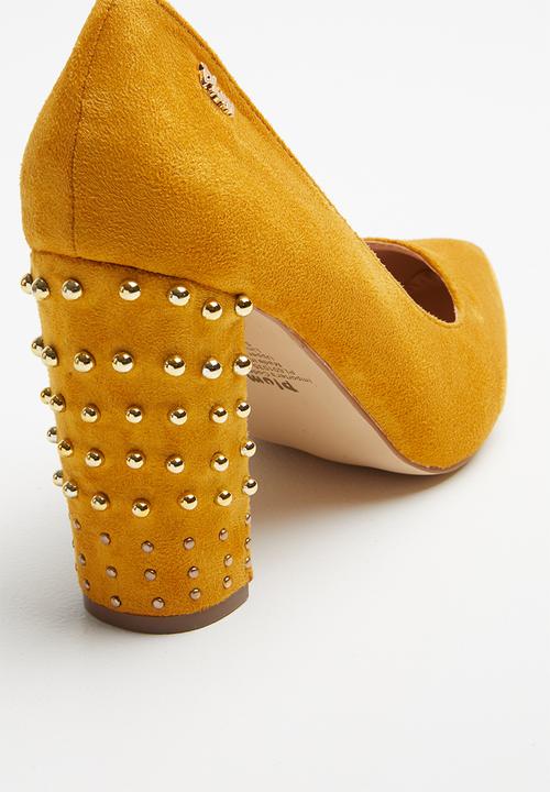 Plum - Chane heel - yellow
