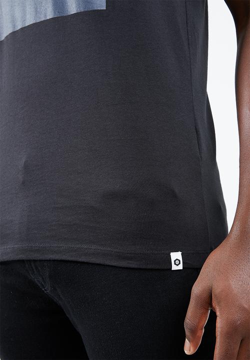 Jack & Jones - Logan short sleeve regular fit tee - black