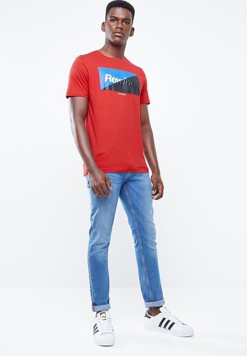 Jack & Jones - Logan short sleeve regular fit tee - red