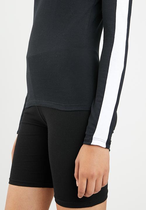 Brave Soul - Long sleeve roll neck with side stripe - black