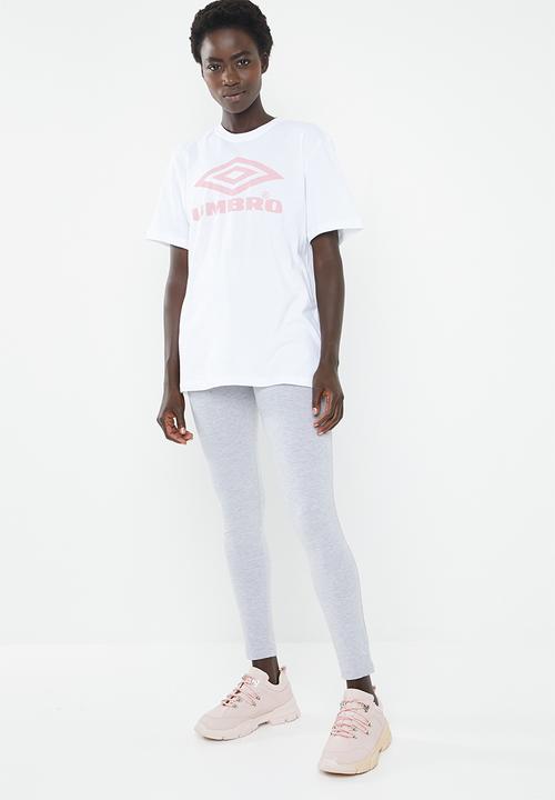 Umbro - Umbro boyfriend fit logo tee - white