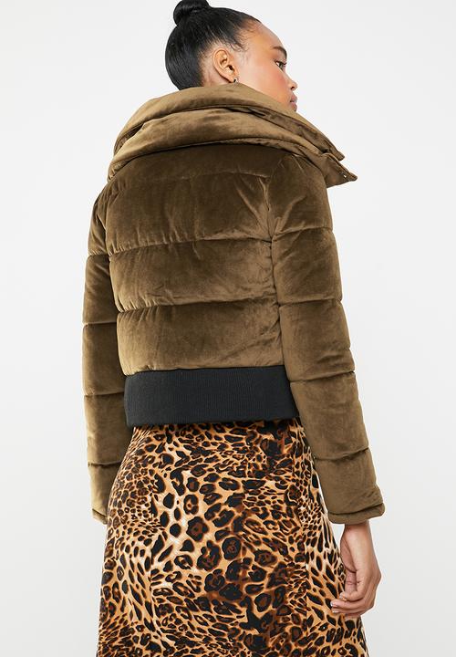 Missguided - Velvet cropped padded coat - tan