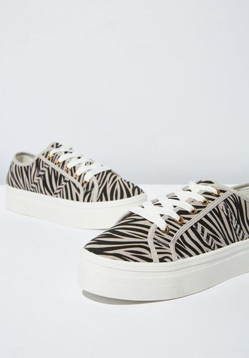 Cotton On - Canvas platform zebra print sneaker - beige & black