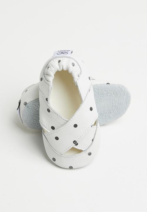 shooshoos - Freckle face pump - white