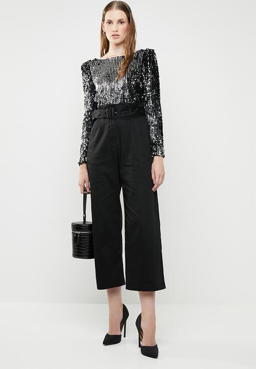 ONLY - Confidence cutout top - silver & black