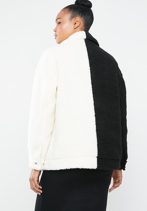 Missguided - Spliced zip through borg jacket - cream & black