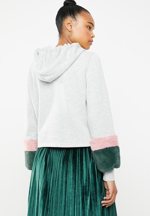 ONLY - Myra hoodie with faux fur cuffs - grey