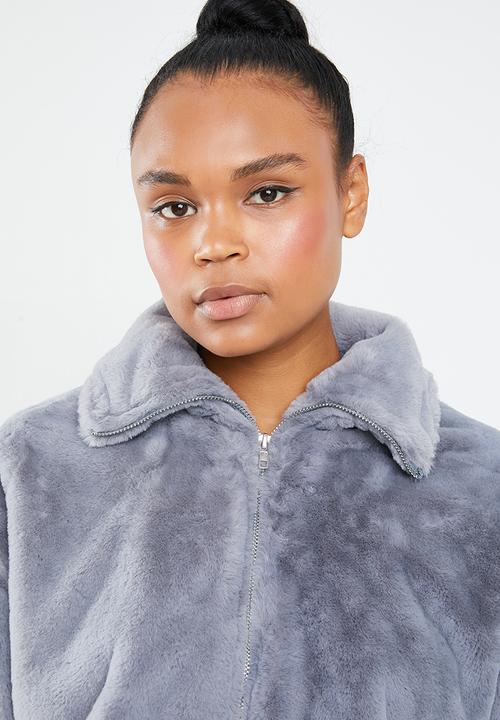 Missguided - Faux fur bomber jacket - grey