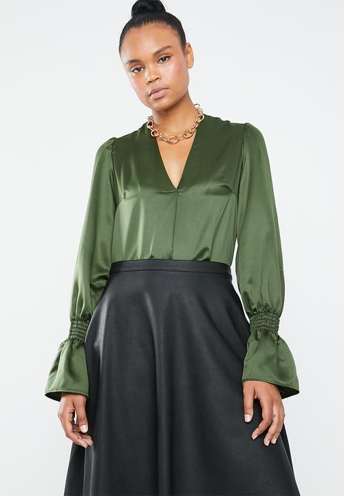 Superbalist - Deep V bell shirt - khaki