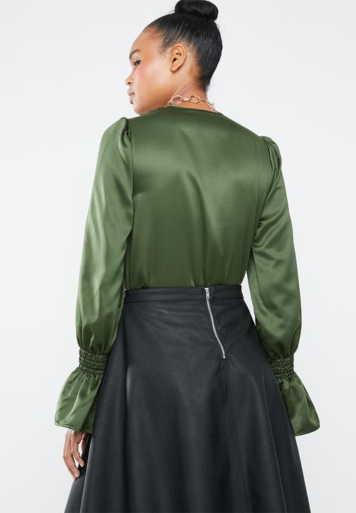 Superbalist - Deep V bell shirt - khaki