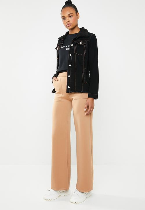 Missguided - Contrast stitch lightweight borg jacket - black