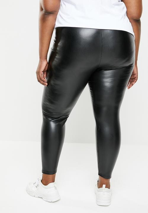 STYLE REPUBLIC PLUS - Wet look leggings - black
