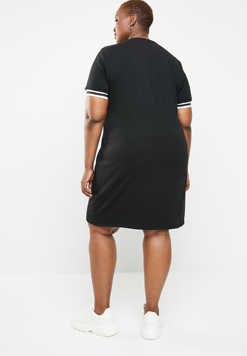 STYLE REPUBLIC PLUS - Athlete T-shirt dress - black